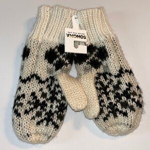 NWT The Supercozy Mitten by Sonoma​